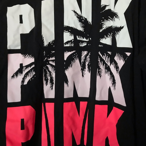 VS PINK campus tee - Picture 2 of 6